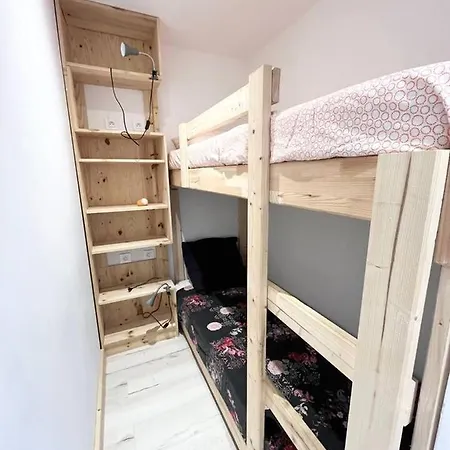 P2 Cabine, Vue Exceptionnelle Sur Le Port Le Grau-du-Roi