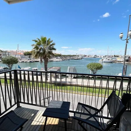 P2 Cabine, Vue Exceptionnelle Sur Le Port Apartament